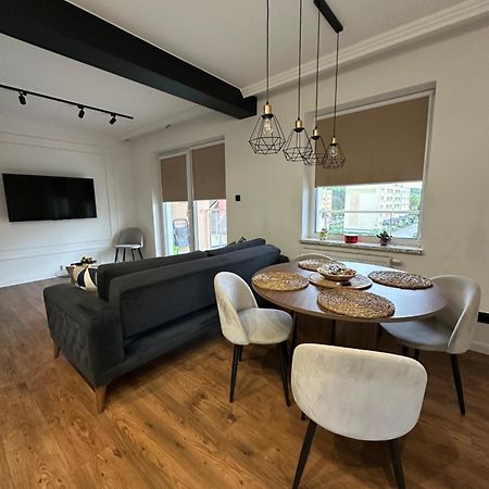 Katerina - Mona Luxury Apartments Lębork エクステリア 写真