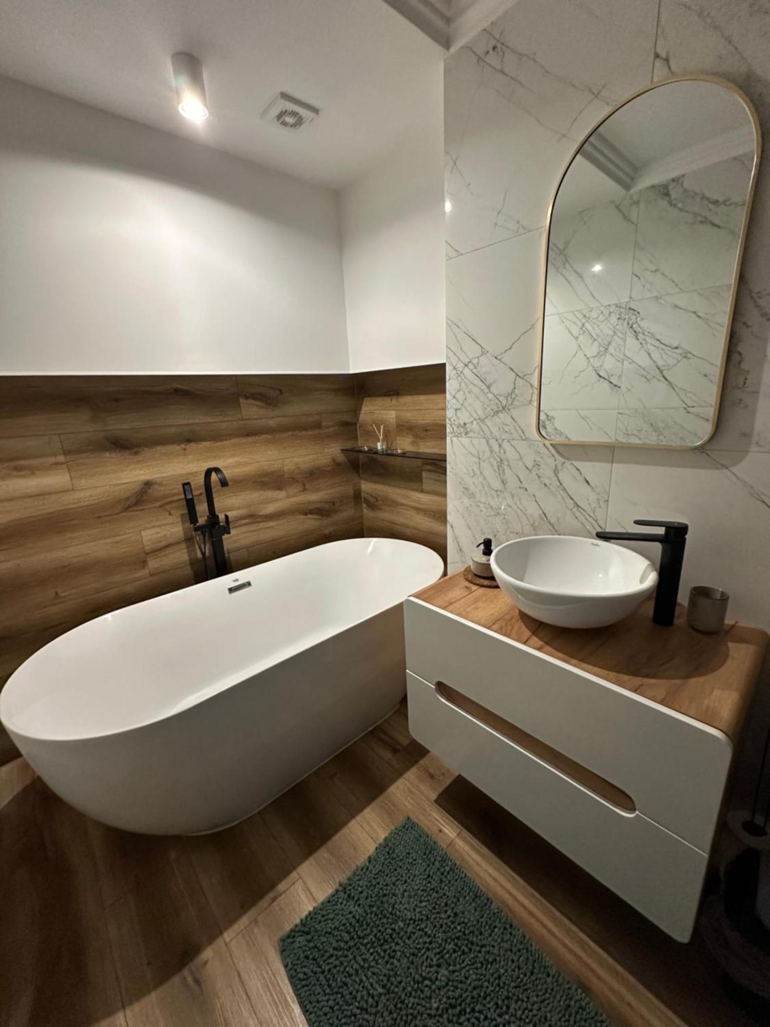 Katerina - Mona Luxury Apartments Lębork エクステリア 写真
